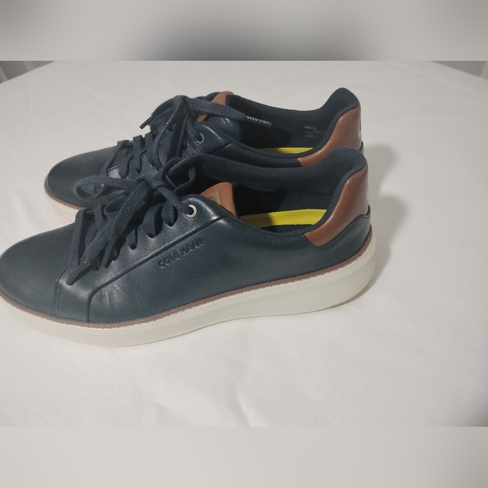 Cole Haan Men's Grandpro Navy Sneakers Size 10M